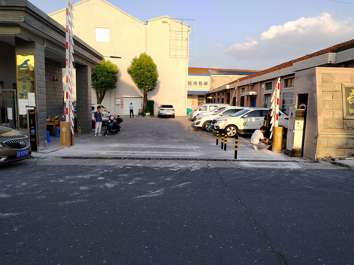 T16栅栏-金利达针织厂03.jpg