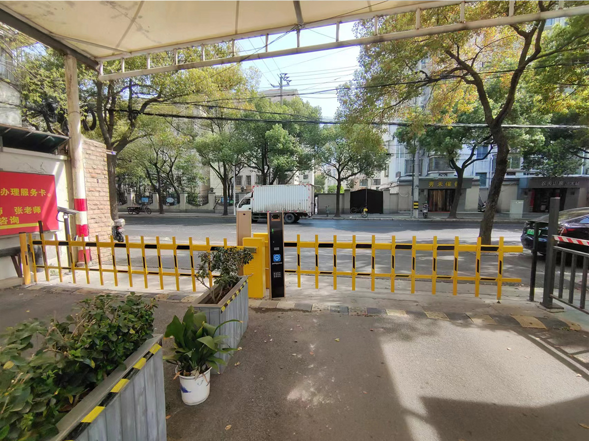 T16栅栏-汽车出租公司03.jpg