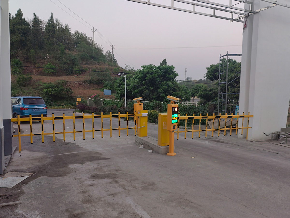 T405栅栏-禾顺实业公司03.jpg
